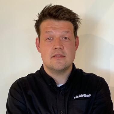 Division manager IT&Telecom